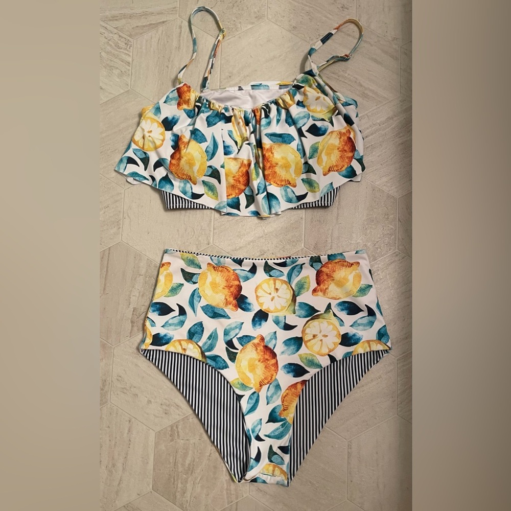 Cupshe Lemon/Stripe Reversible Bikini Set